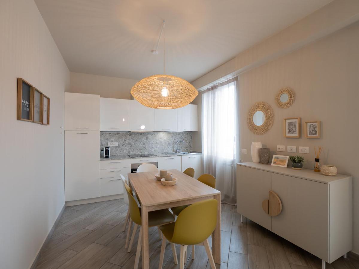 Appartamento Melograno "A Casa Felice" П'єтра-Лігуре Екстер'єр фото
